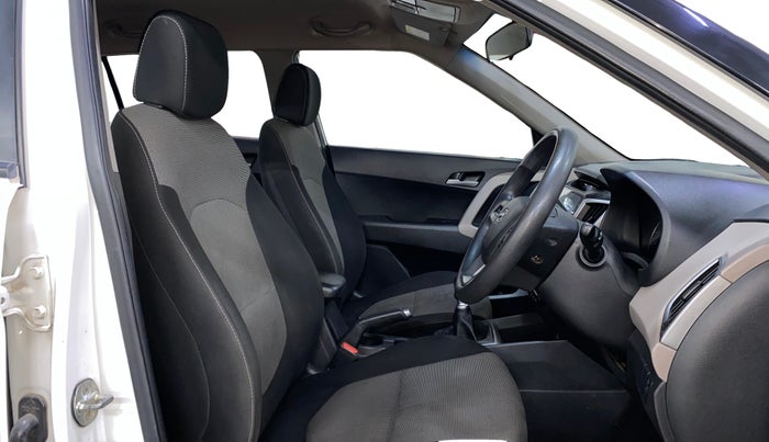 2017 Hyundai Creta SX PLUS 1.6 PETROL, Petrol, Manual, 85,967 km, Right Side Front Door Cabin