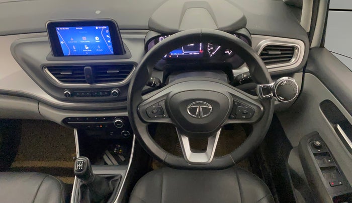 2020 Tata ALTROZ XZ PETROL, Petrol, Manual, 18,468 km, Steering Wheel Close Up