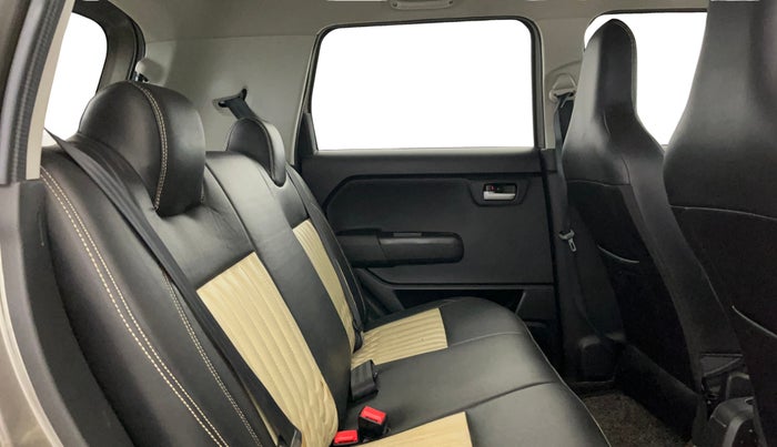 2022 Maruti New Wagon-R VXI 1.0, Petrol, Manual, 19,918 km, Right Side Rear Door Cabin