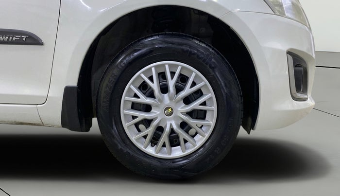 2017 Maruti Swift VXI, Petrol, Manual, 1,15,743 km, Right Front Wheel