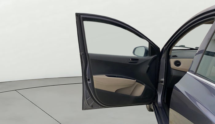 2018 Hyundai Grand i10 MAGNA 1.2 KAPPA VTVT, CNG, Manual, 1,32,621 km, LHS Front Door