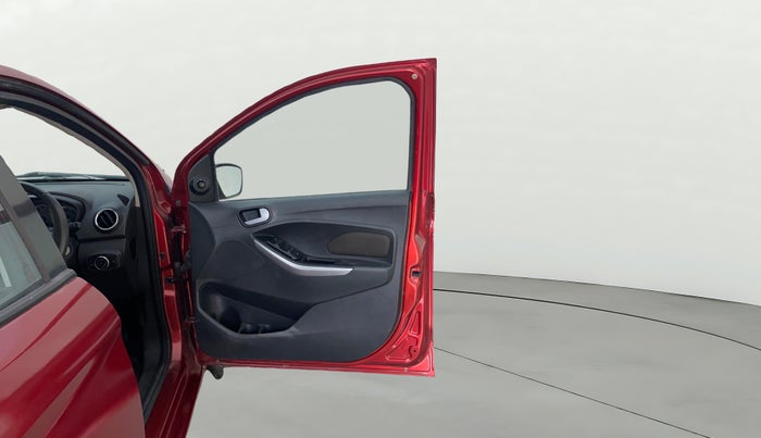 2016 Ford New Figo TITANIUM 1.2 PETROL MT, Petrol, Manual, 51,397 km, RHS Front Door