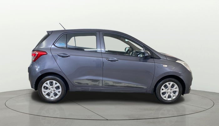 2016 Hyundai Grand i10 MAGNA 1.2 KAPPA VTVT, Petrol, Manual, 17,104 km, Right Side View