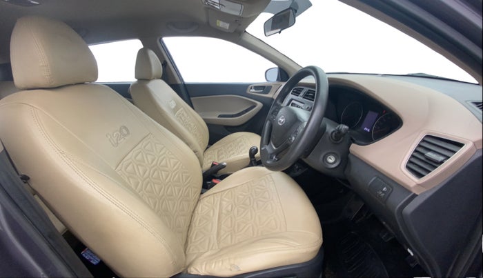 2018 Hyundai Elite i20 ASTA 1.2, Petrol, Manual, 67,406 km, Right Side Front Door Cabin