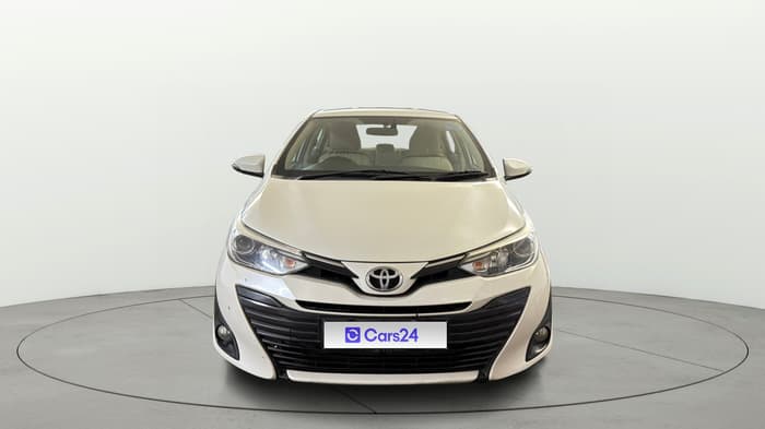 2018 Toyota YARIS V CVT, Petrol, Automatic, 98,237 km, Front