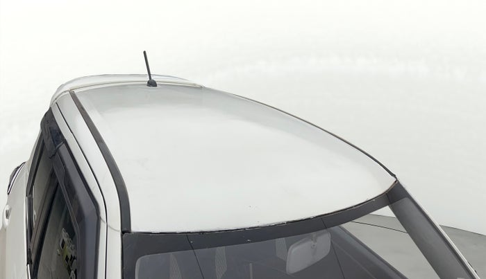 2017 Maruti Swift LXI (O), Petrol, Manual, 73,534 km, Roof