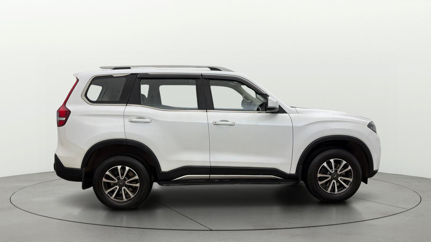 2025 Mahindra SCORPIO-N Z8 DIESEL AT 2WD 7 STR, Diesel, Automatic, 35,011 km, Right Side View