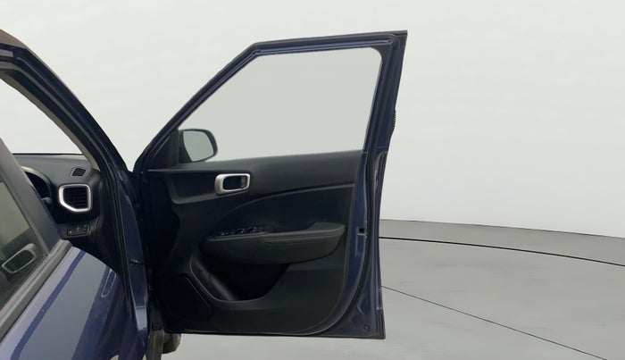 2019 Hyundai VENUE SX(O) 1.4 CRDI, Diesel, Manual, 37,203 km, RHS Front Door