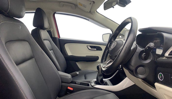 2022 Tata ALTROZ XZ PLUS PETROL, Petrol, Manual, 47,194 km, Right Side Front Door Cabin