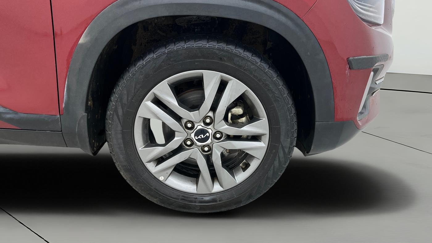 2023 KIA SELTOS  HTX 1.5 PETROL MT, Petrol, Manual, 31,755 km, Right Front Wheel