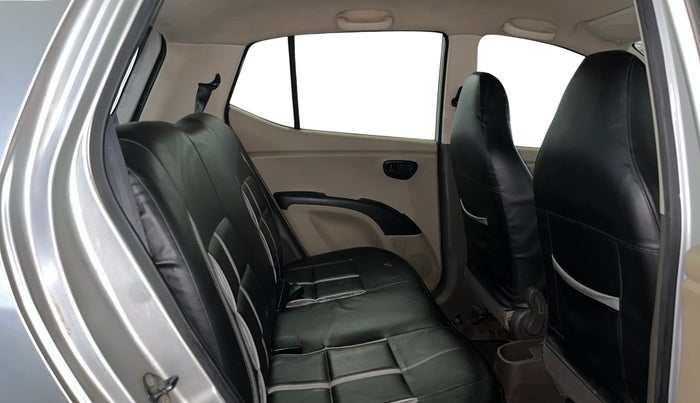 2014 Hyundai i10 MAGNA 1.1, Petrol, Manual, 23,765 km, Right Side Rear Door Cabin