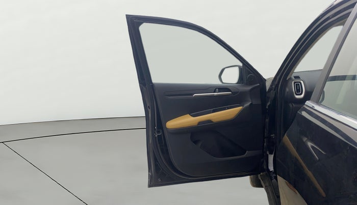 2024 KIA SONET 	 HTX 1.0 TURBO DCT, Petrol, Automatic, 7,304 km, LHS Front Door