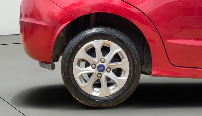 2016 Ford Figo Aspire TITANIUM 1.2 PETROL, Petrol, Manual, 46,382 km, Right Rear Wheel