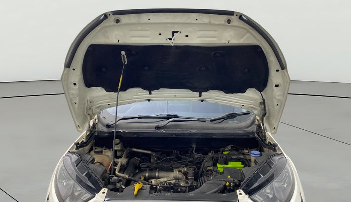 2018 Ford Ecosport TITANIUM 1.5L SPORTS(SUNROOF) DIESEL, Diesel, Manual, 70,330 km, Open Bonet