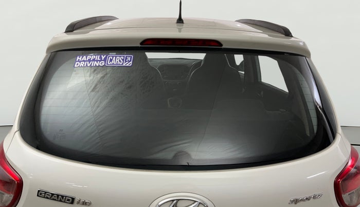 2017 Hyundai Grand i10 SPORTZ (O) AT 1.2 KAPPA VTVT, Petrol, Automatic, 24,817 km, Rear Windshield