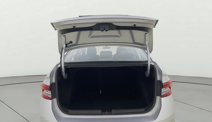 2022 Skoda SLAVIA STYLE 1.5L TSI DSG, Petrol, Automatic, 50,227 km, Boot Door Open