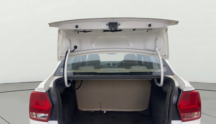 2018 Volkswagen Ameo HIGHLINE1.5L, Diesel, Manual, 1,10,709 km, Boot Door Open