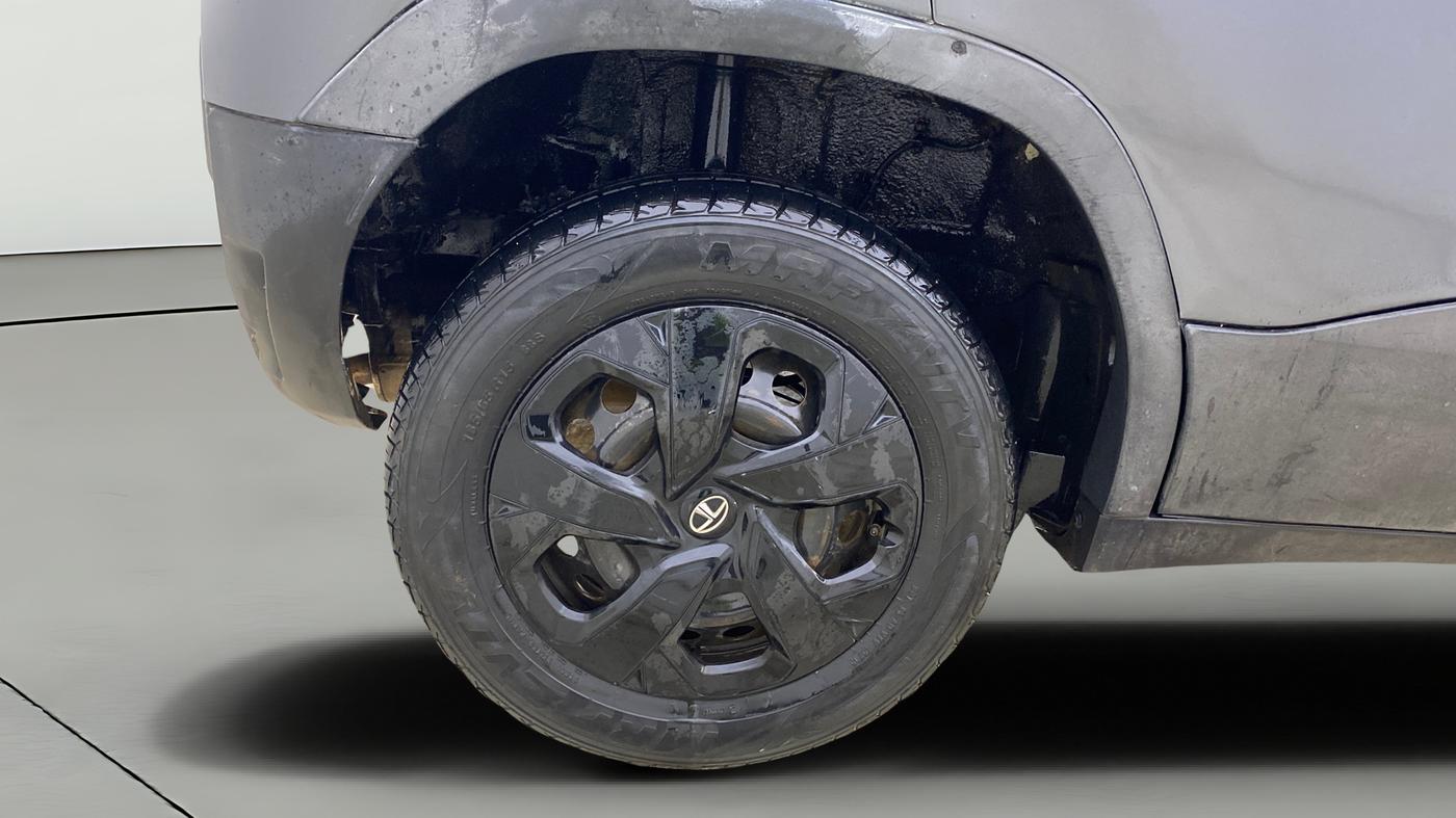 2023 Tata PUNCH ADVENTURE MT, Petrol, Manual, 56,663 km, Right Rear Wheel