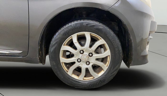 2015 Honda Amaze 1.2L I-VTEC S, Petrol, Manual, 67,359 km, Right Front Wheel