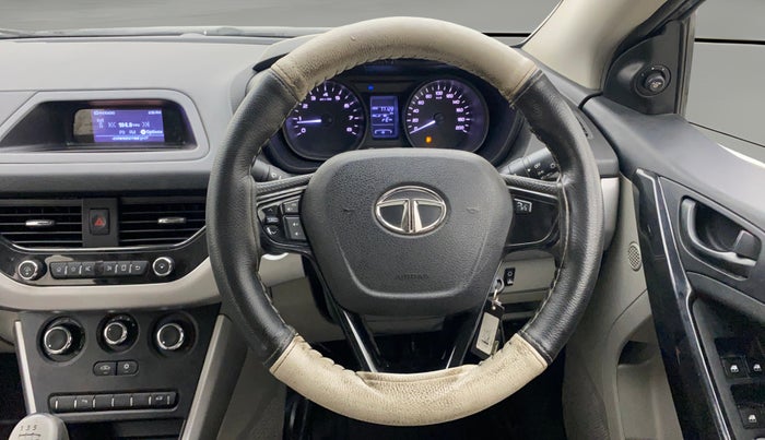 2018 Tata NEXON XM PETROL, Petrol, Manual, 77,098 km, Steering Wheel Close Up