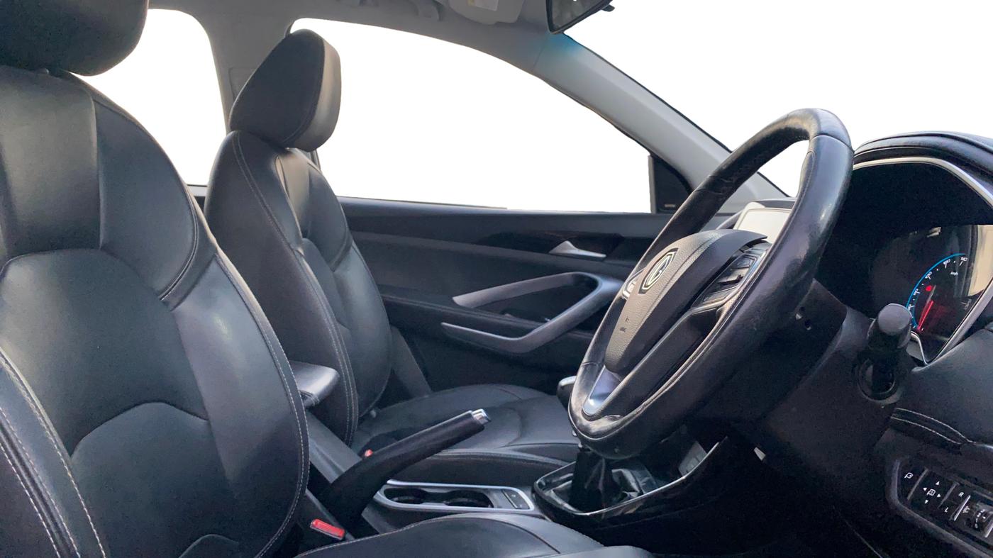 2019 MG HECTOR SHARP 2.0 DIESEL, Diesel, Manual, 98,203 km, Right Side Front Door Cabin