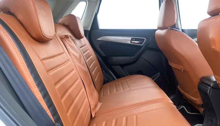 2018 Maruti Vitara Brezza ZDI AMT, Diesel, Automatic, 59,624 km, Right Side Rear Door Cabin