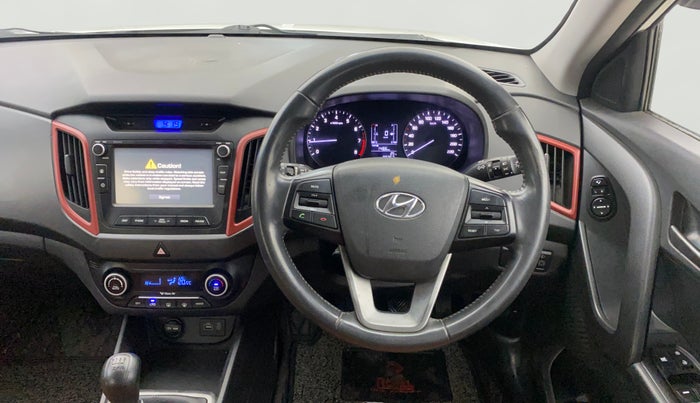 2016 Hyundai Creta SX PLUS  ANNIVERSARY EDITION 1.6 PETROL, Petrol, Manual, 88,267 km, Steering Wheel Close Up