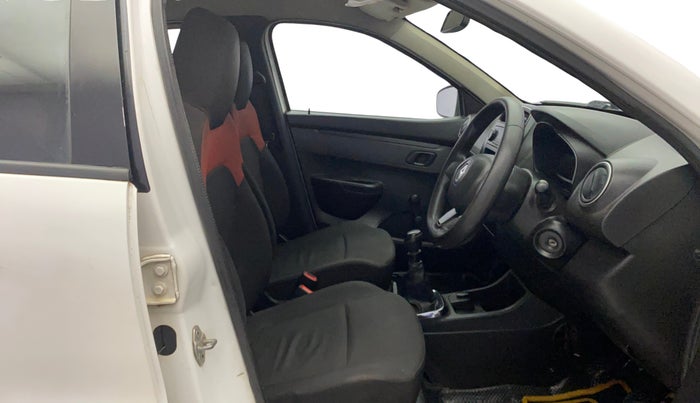 2017 Renault Kwid RXL 1.0, Petrol, Manual, 1,17,575 km, Right Side Front Door Cabin