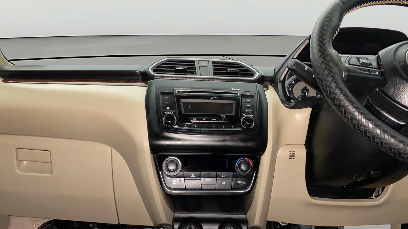 2018 Maruti Dzire ZXI AMT, Petrol, Automatic, 47,353 km, Air Conditioner