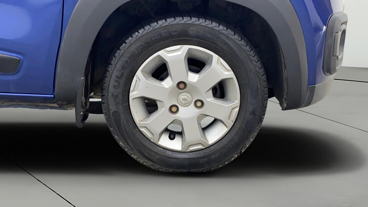 2019 Renault Kwid CLIMBER 1.0, Petrol, Manual, 17,336 km, Right Front Wheel
