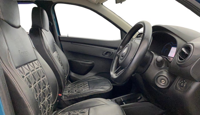 2022 Renault Kwid RXT 1.0 AMT, Petrol, Automatic, 11,416 km, Right Side Front Door Cabin