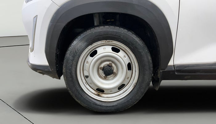 2021 Nissan MAGNITE XE, Petrol, Manual, 66,131 km, Left Front Wheel