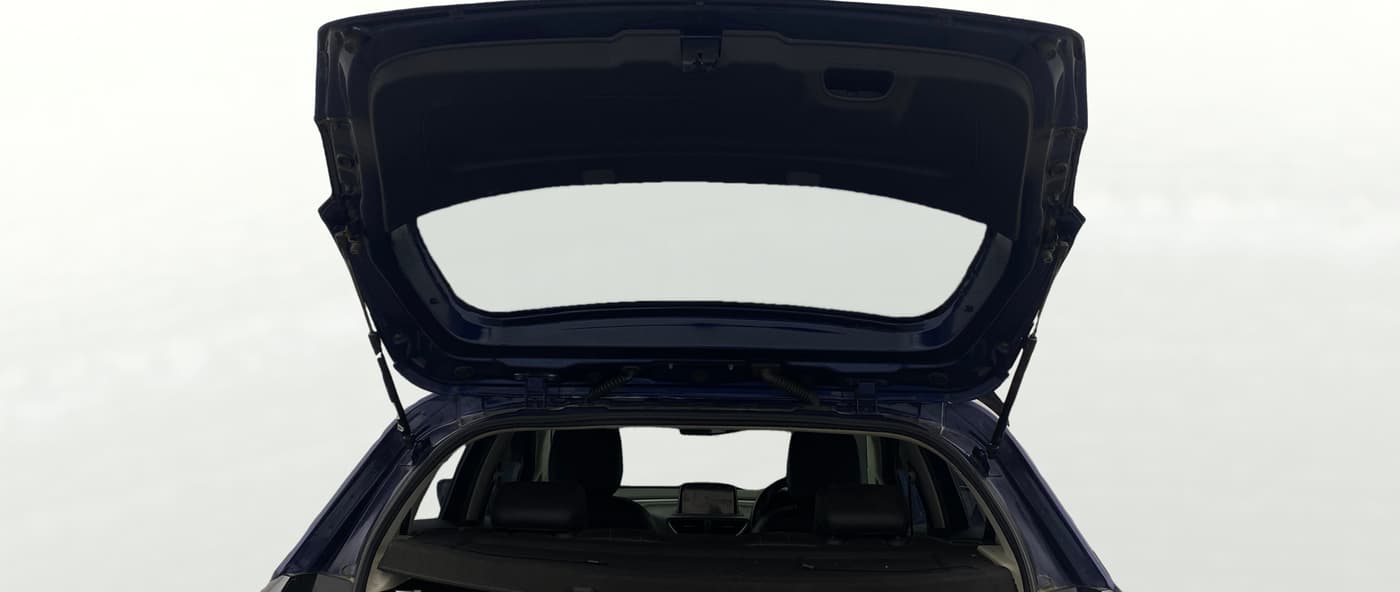 2022 Tata ALTROZ XZA, Petrol, Automatic, 28,812 km, Boot Door Open