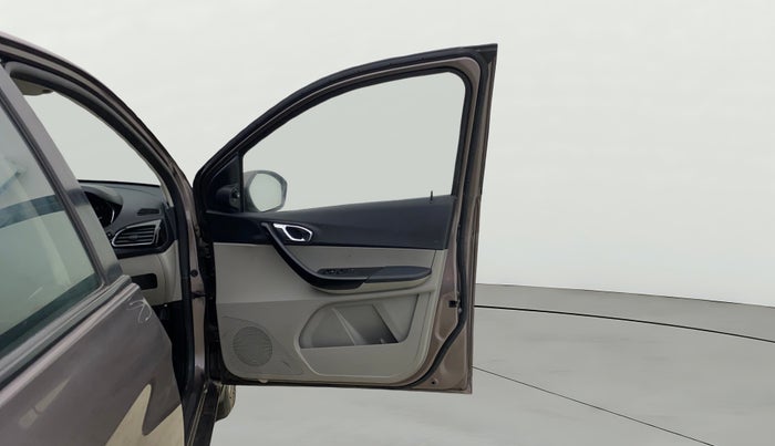 2019 Tata Tiago XZ PLUS PETROL, Petrol, Manual, 67,378 km, RHS Front Door