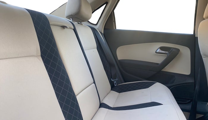 2020 Skoda Rapid 1.0 AMBITION TSI MT, Petrol, Manual, 79,811 km, Right Side Rear Door Cabin