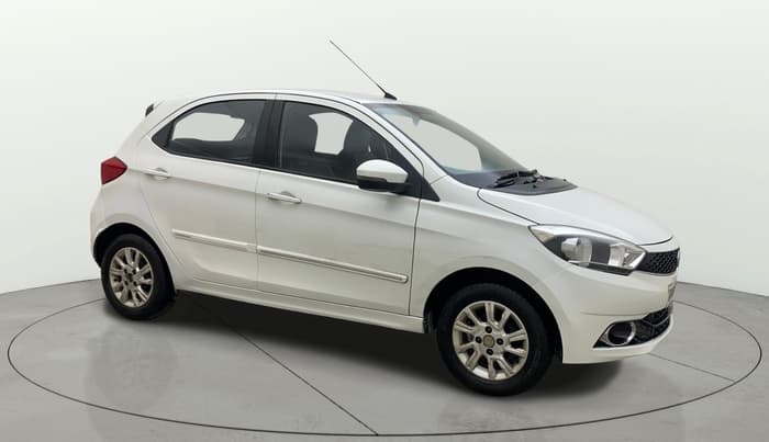 2017 Tata Tiago XZ PETROL, Petrol, Manual, 92,746 km, Right Front Diagonal