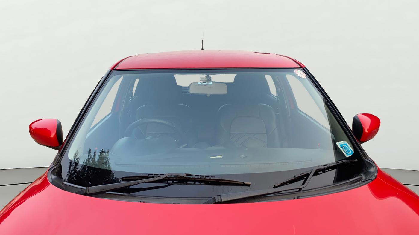 2018 Maruti Swift ZXI, Petrol, Manual, 34,215 km, Front Windshield