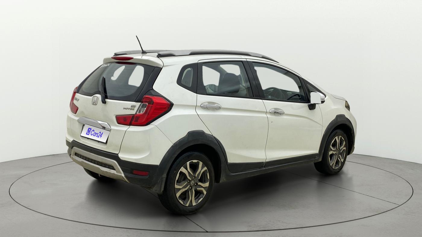 2018 Honda WR-V 1.5L I-DTEC VX MT, Diesel, Manual, 1,20,365 km, Right Back Diagonal