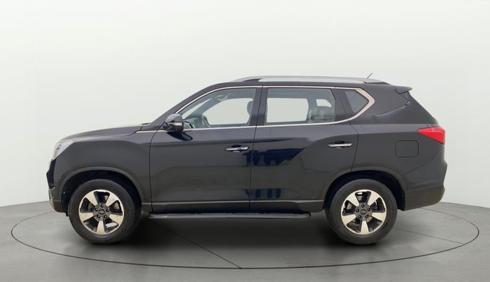 2022 Mahindra ALTURAS G4 4WD AT, Diesel, Automatic, 31,163 km, Left Side