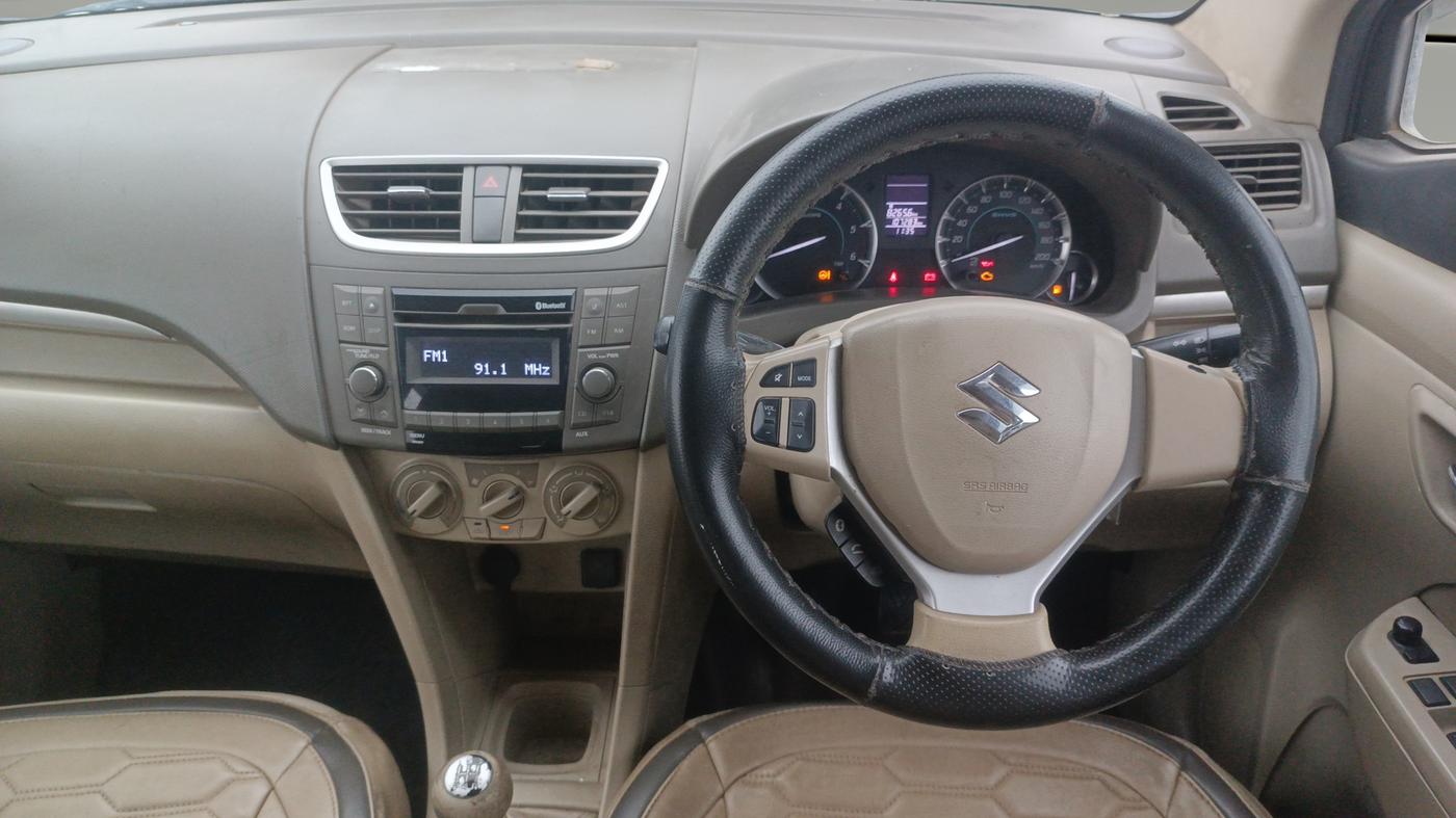 2017 Maruti Ertiga VDI SHVS, Diesel, Manual, 1,07,283 km, Steering Wheel Close Up