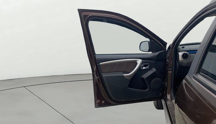 2021 Renault Duster RXZ 1.5 PETROL MT, Petrol, Manual, 36,181 km, LHS Front Door