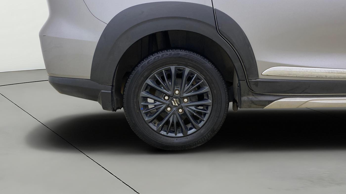 2022 Maruti XL6 ZETA MT, Petrol, Manual, 58,731 km, Right Rear Wheel