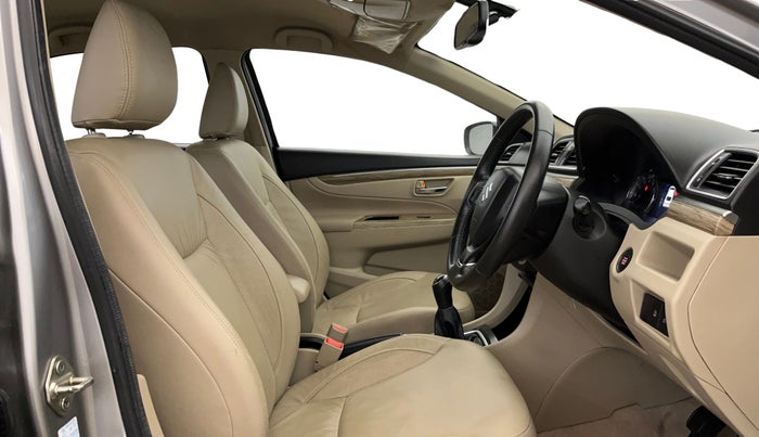 2021 Maruti Ciaz ALPHA 1.5 SHVS PETROL, Petrol, Manual, 35,973 km, Right Side Front Door Cabin