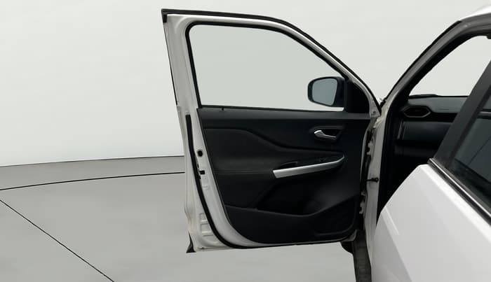 2023 Nissan MAGNITE XV PREMIUM TURBO CVT, Petrol, Automatic, 18,616 km, LHS Front Door