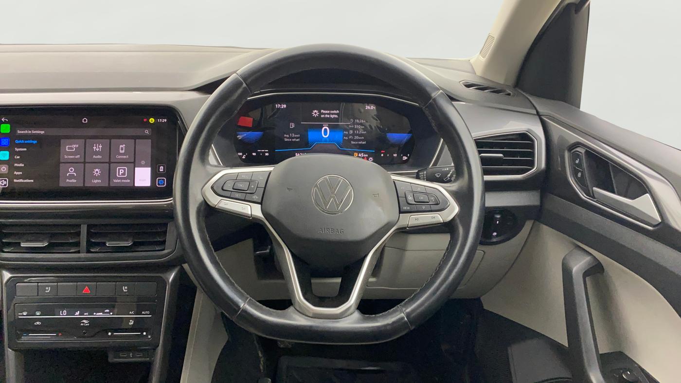 2022 Volkswagen TAIGUN TOPLINE 1.0 TSI MT, Petrol, Manual, 54,286 km, Steering Wheel Close Up