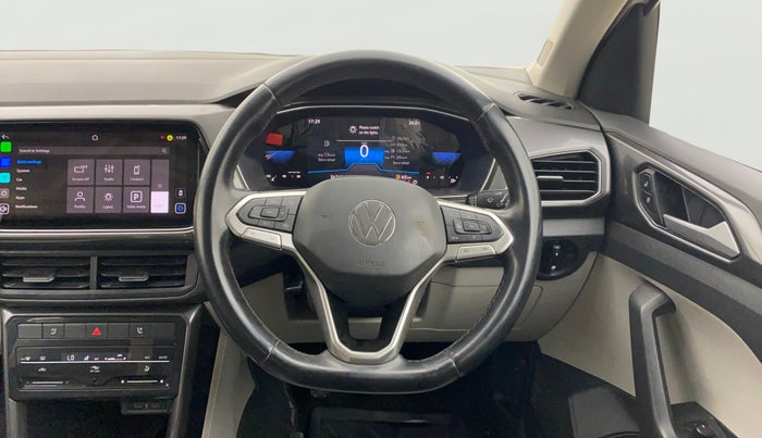 2022 Volkswagen TAIGUN TOPLINE 1.0 TSI MT, Petrol, Manual, 54,233 km, Steering Wheel Close Up