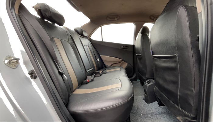 2019 Hyundai Xcent S AT 1.2, Petrol, Automatic, 78,399 km, Right Side Rear Door Cabin