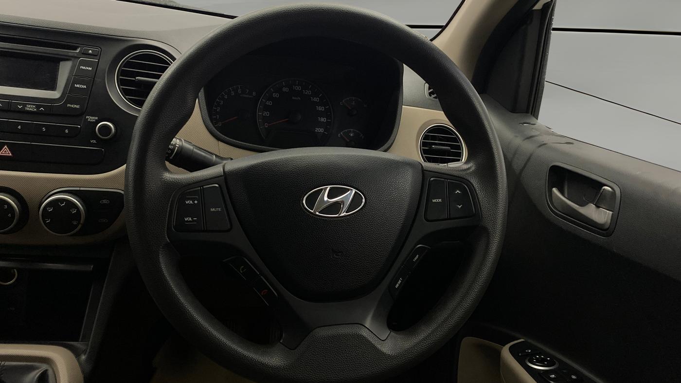 2014 Hyundai Xcent S (O) 1.2, Petrol, Manual, 95,357 km, Steering Wheel Close Up