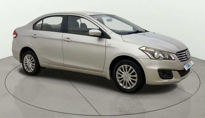 2016 Maruti Ciaz VXI, Petrol, Manual, 31,229 km, Right Front Diagonal