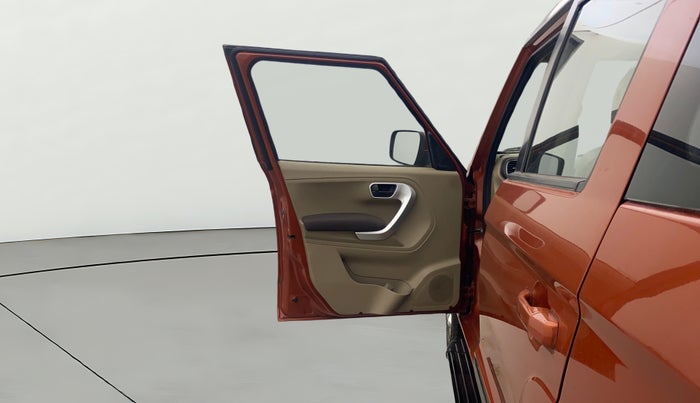 2017 Mahindra TUV300 T8 AMT, Diesel, Automatic, 1,02,809 km, LHS Front Door